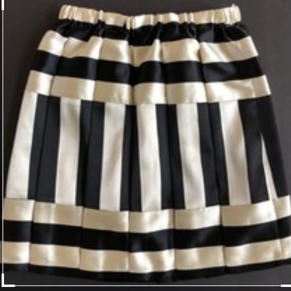 Crewcuts Other - NWT Crewcuts Black Cream Striped Pleated Skirt 14